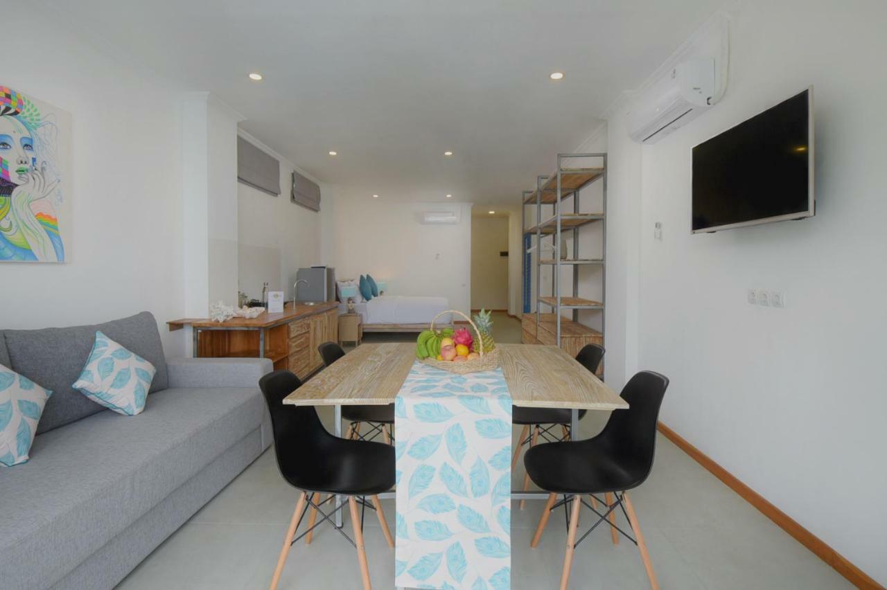 Triple 8 Suites Labuan Bajo Exterior foto